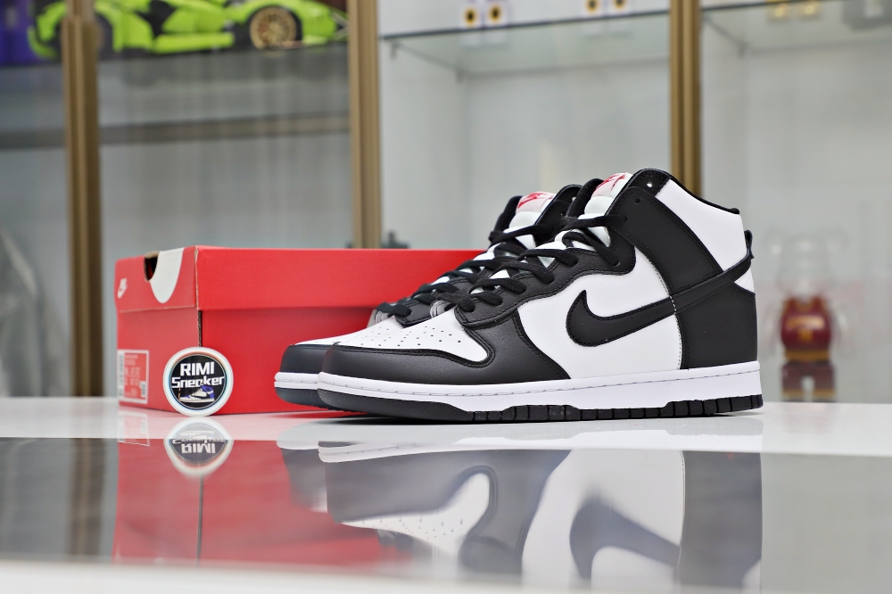 DUNK HIGH