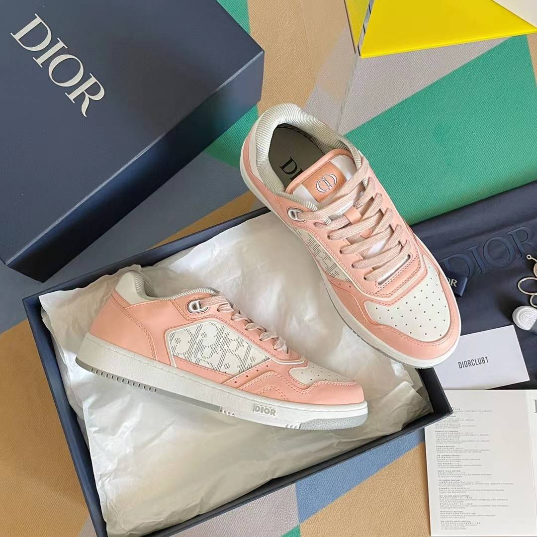 D*OR HIGH LEVEL B27 Sneaker