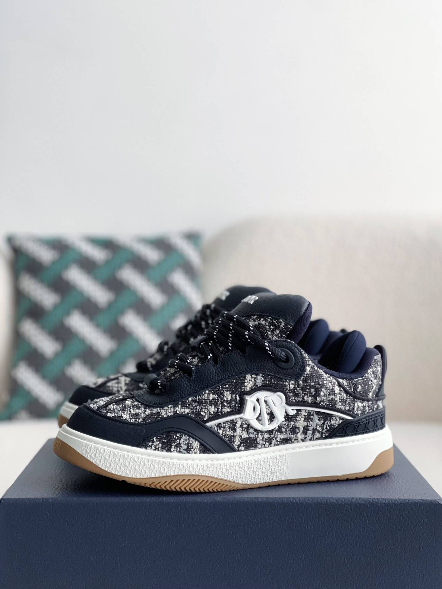 D*OR B9S Sneakers
