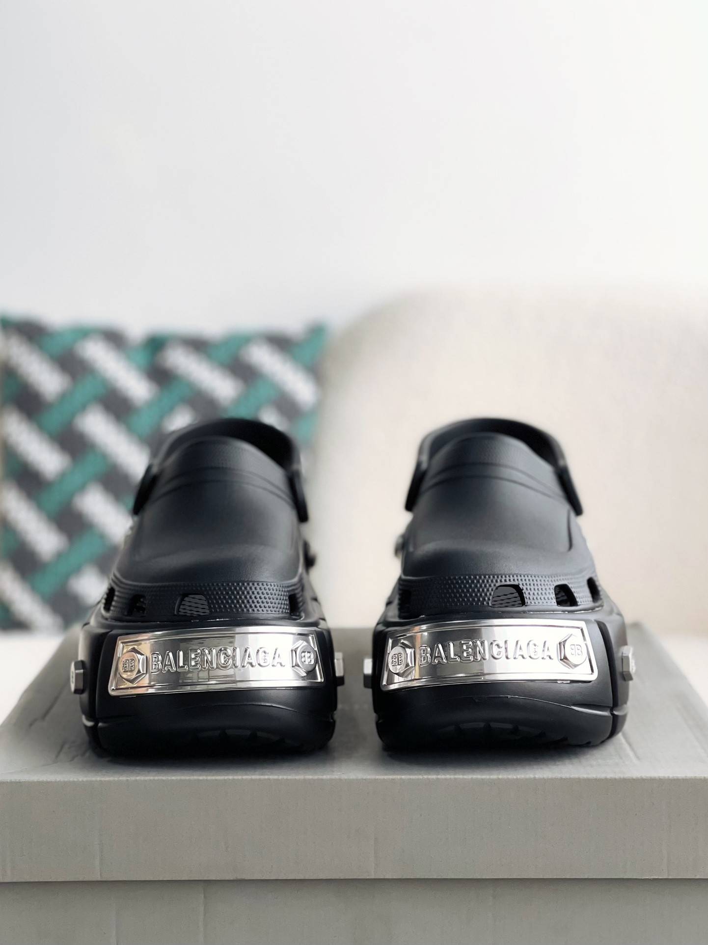 BLCG Crocs