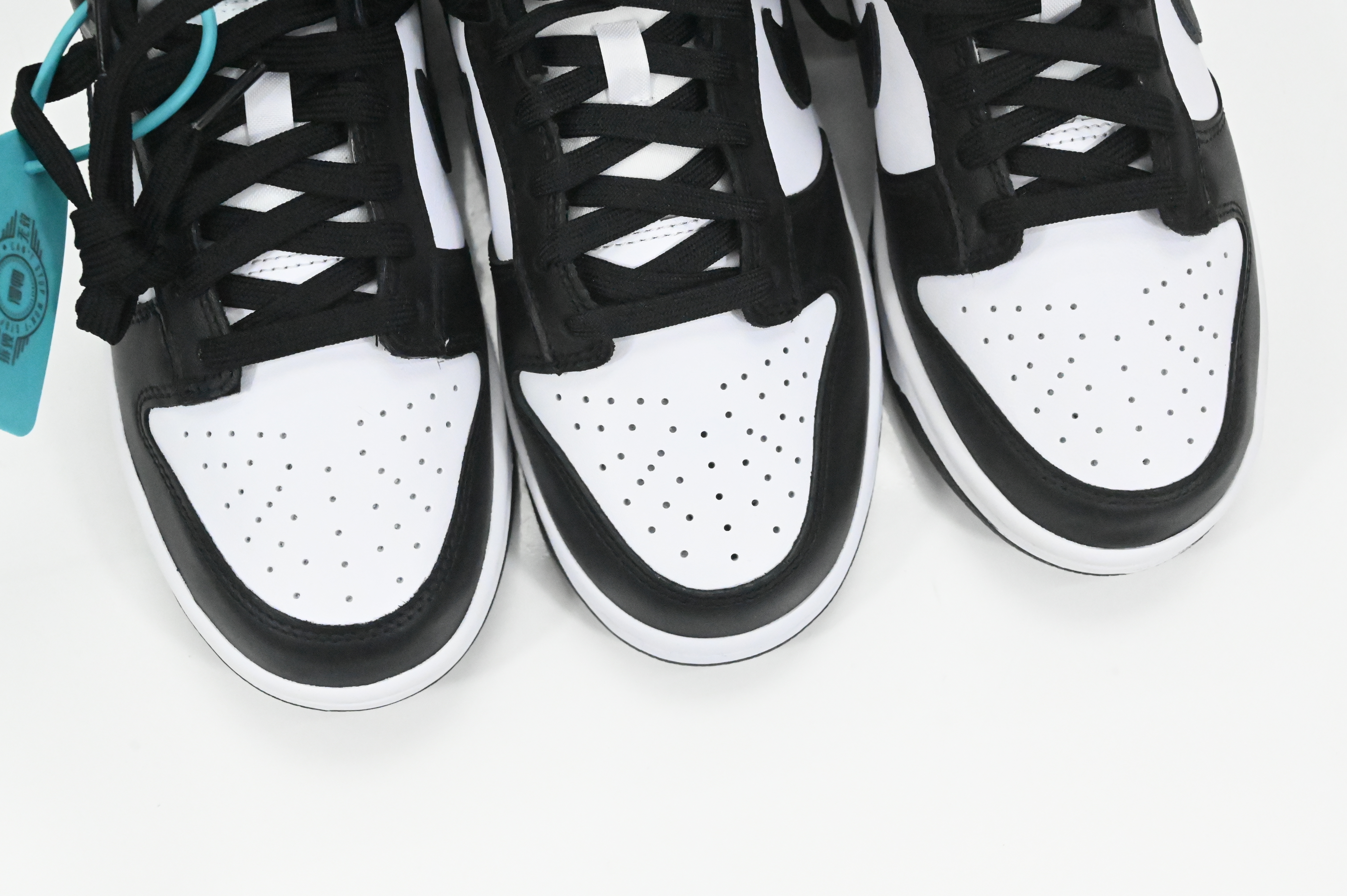 DUNK LOW PANDA