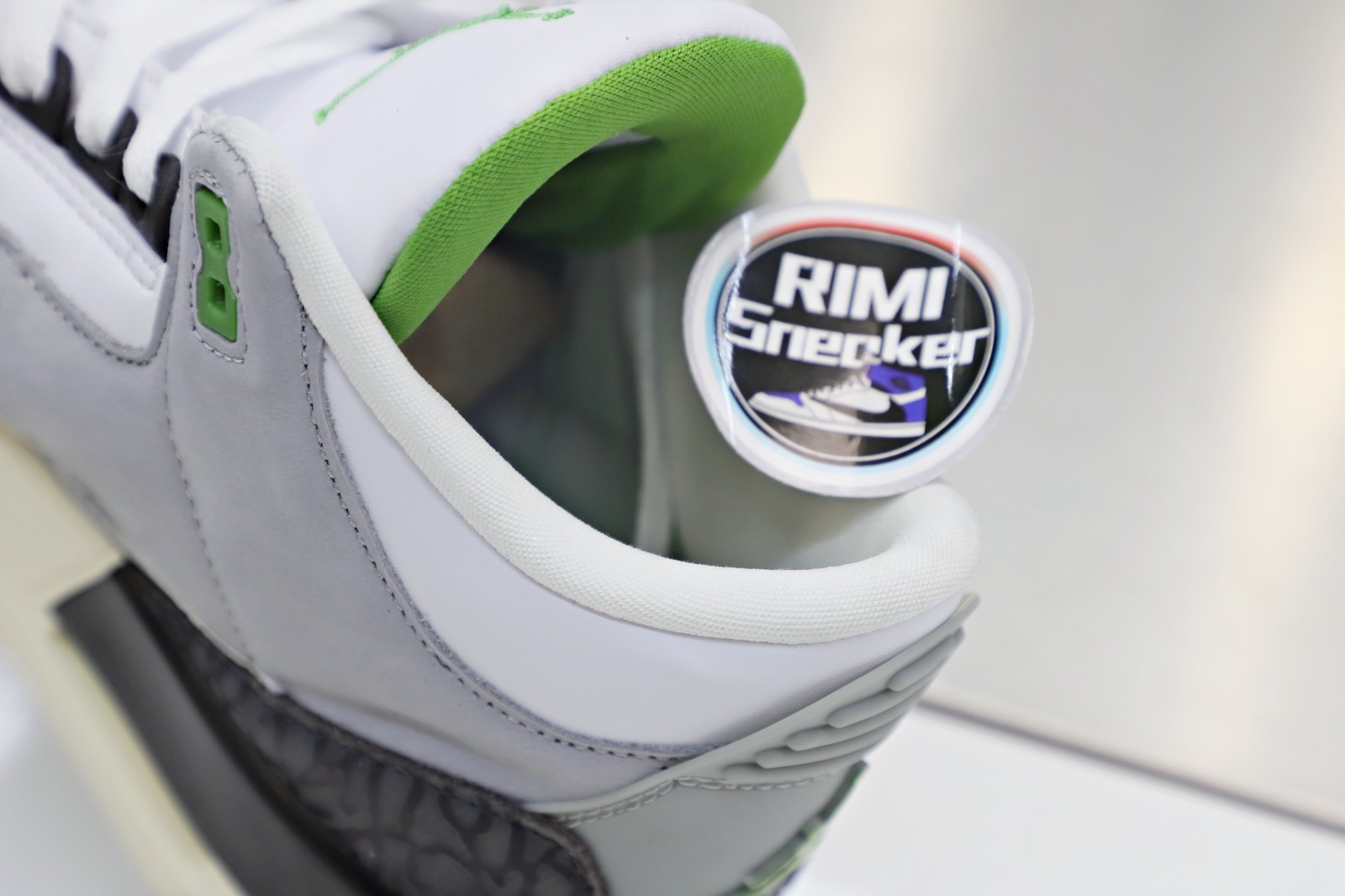 AIR JORDAN 3 RETRO