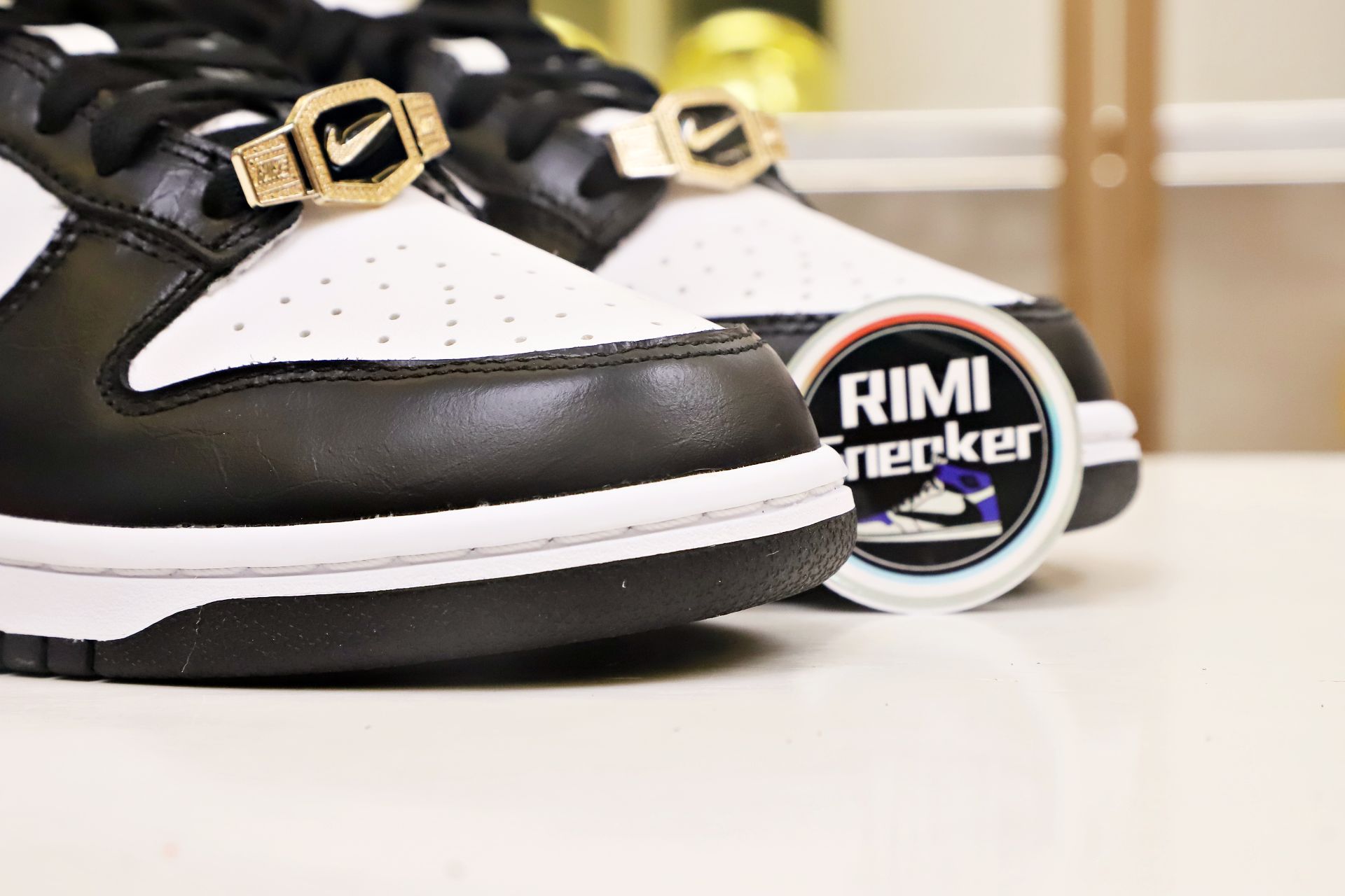 DUNK LOW PANDA