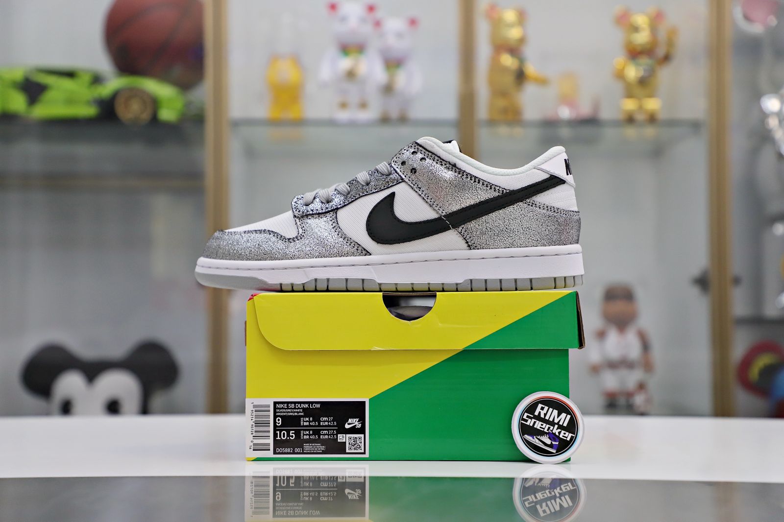 WMNS DUNK LOW