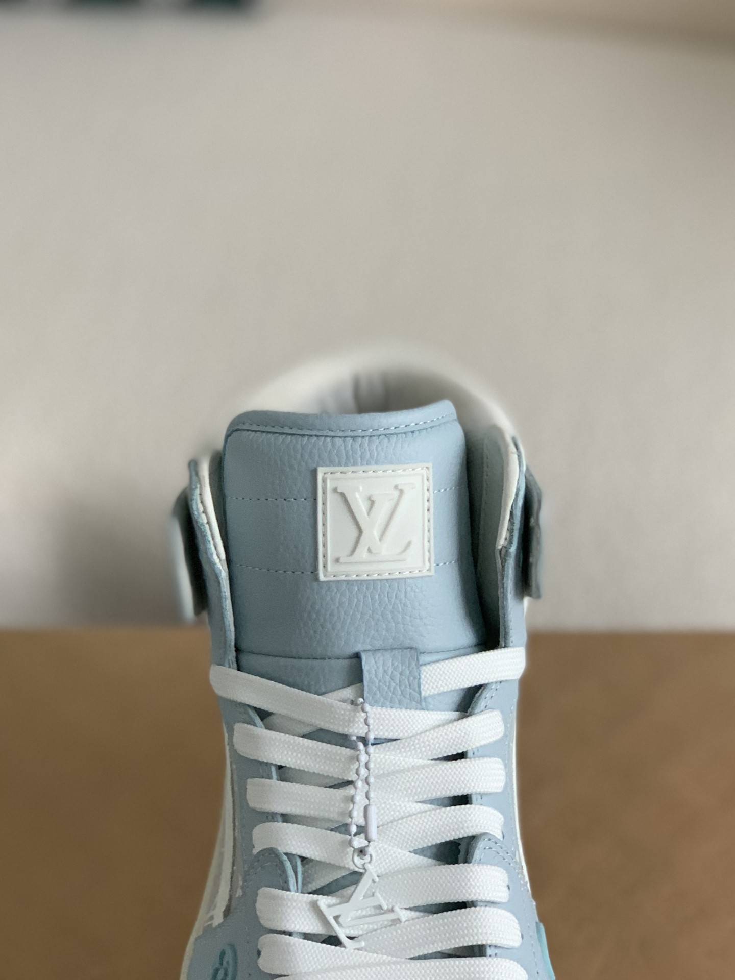 L*V x Nike Air Jorda 1 High AJ1 Sneakers