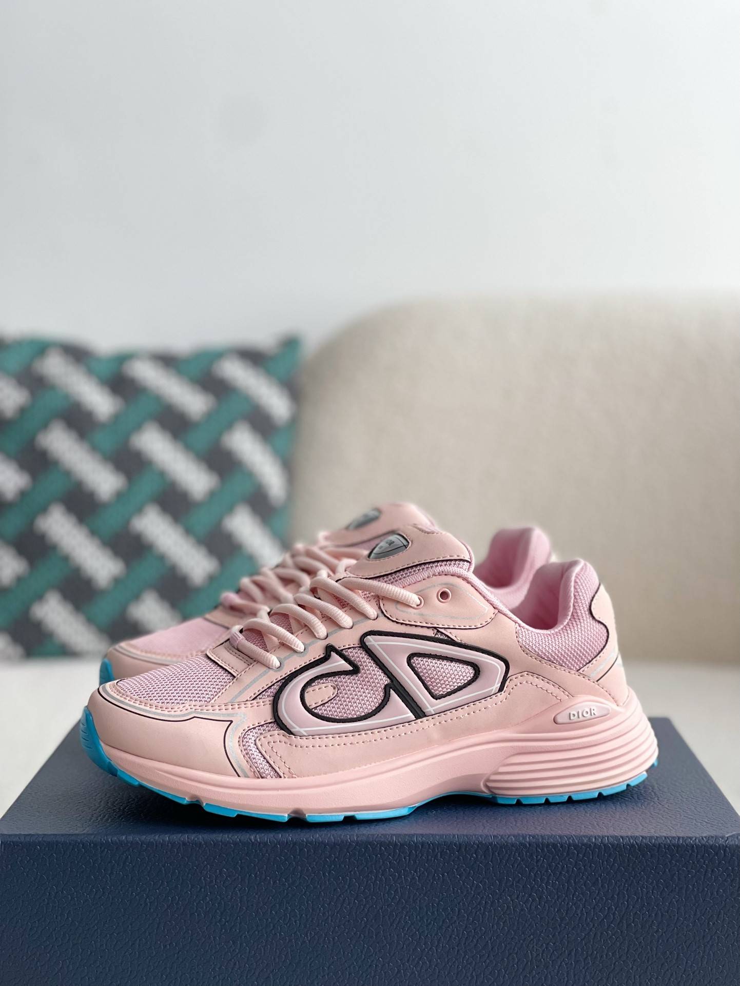 D*OR B30 New Sneaker
