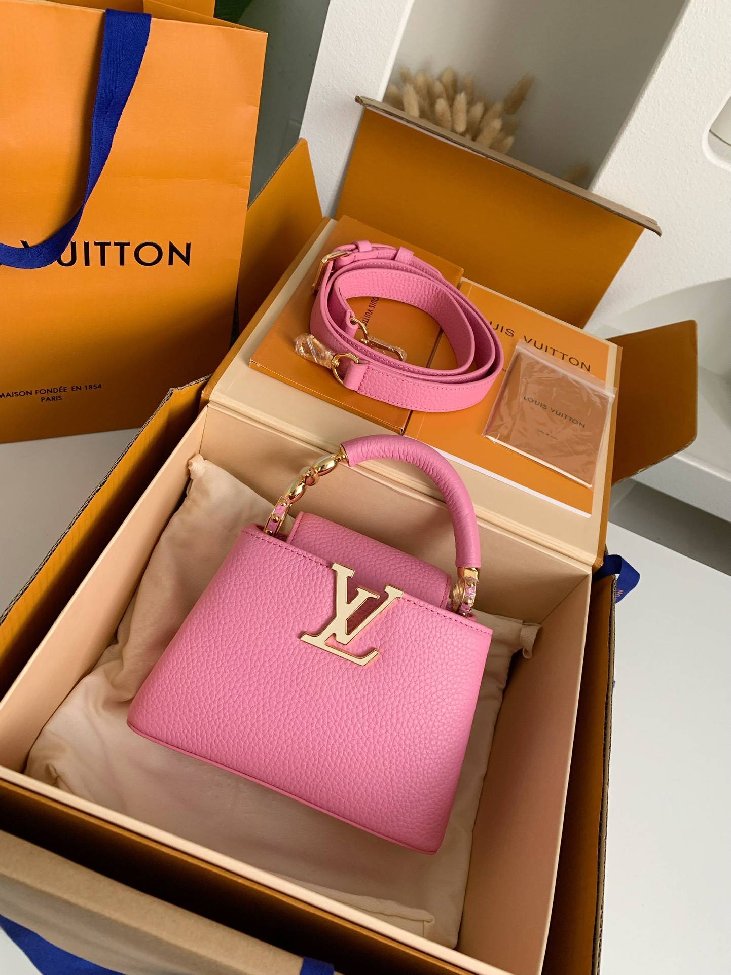 L*V Capucines BB Handbags Size:21*14*8cm