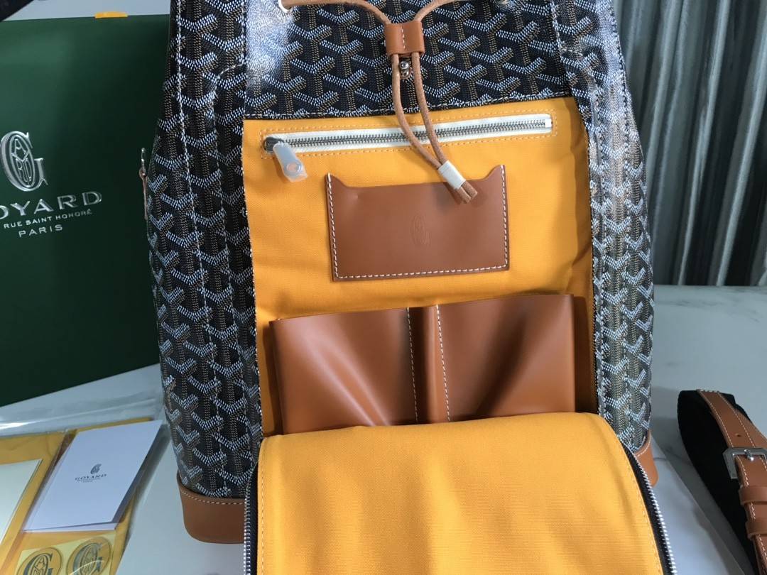 Goyard Alpin Mountaineer Backpack, Top Quality! Size: 39 * 32 * 15.5cm