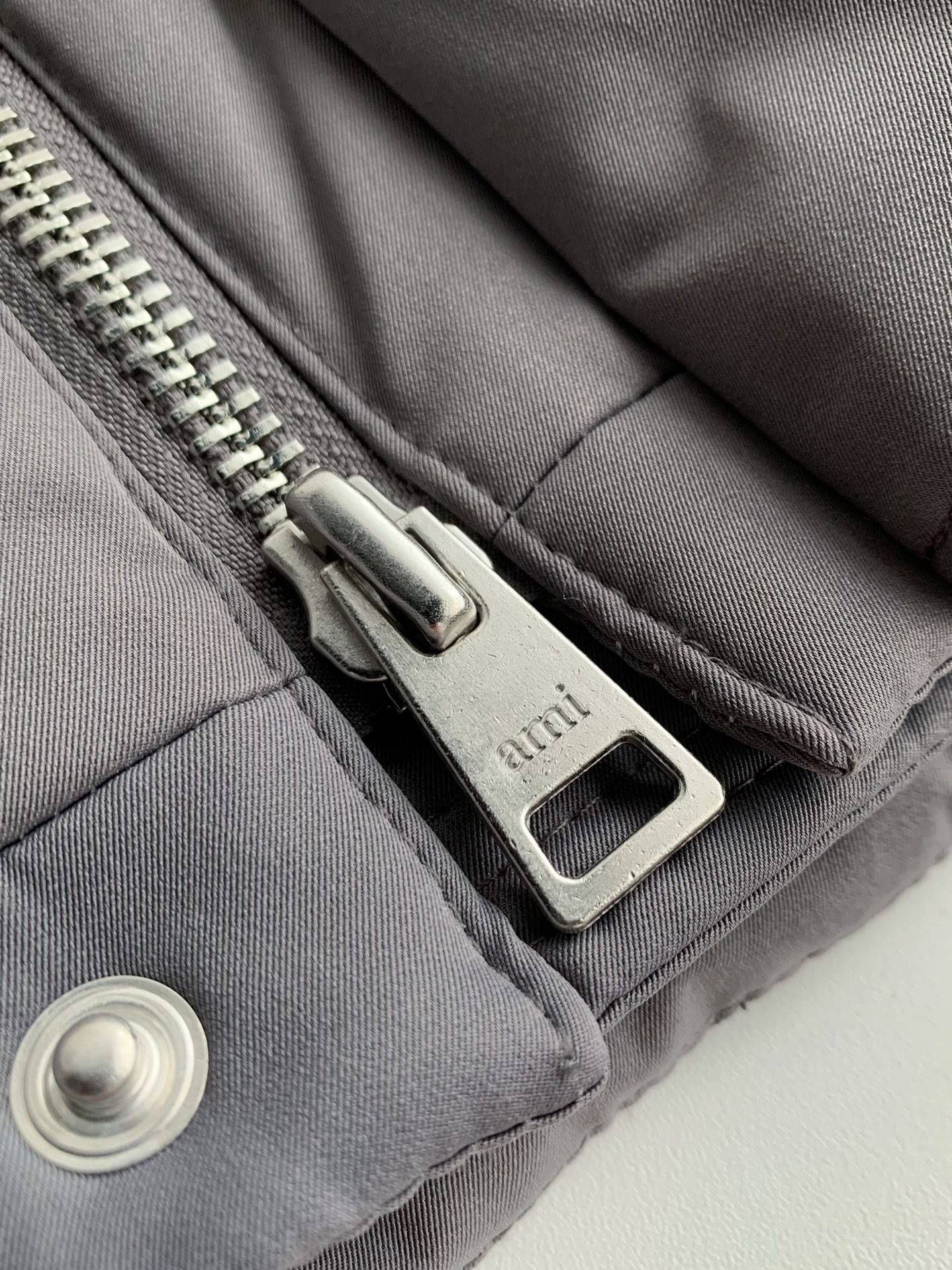 Ami Short men
