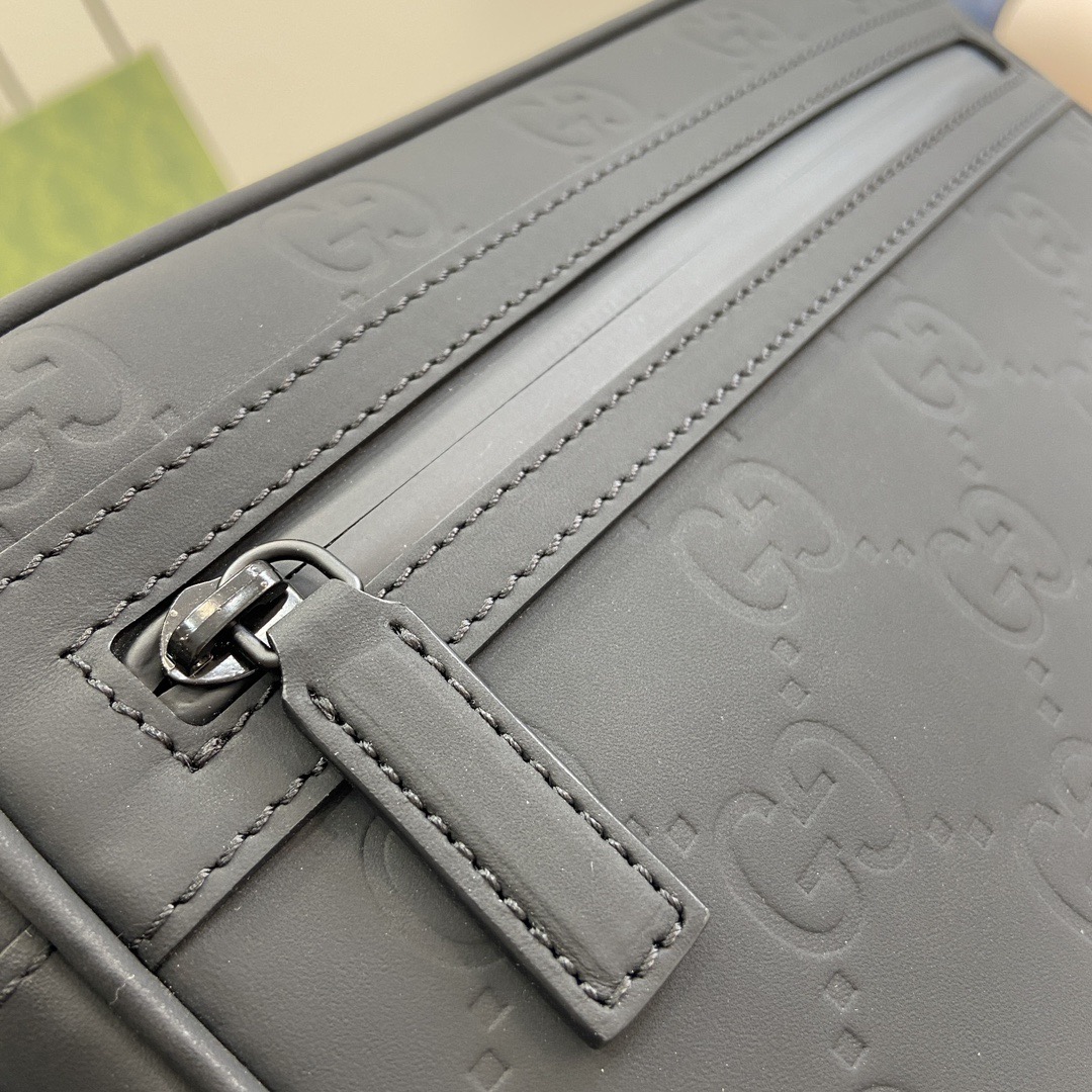 Gucci Crossbody Bags A range of men