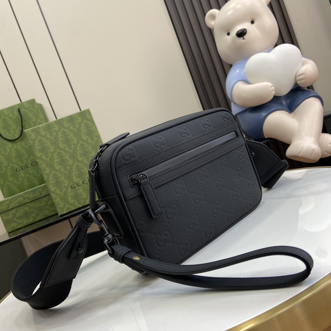 Gucci Crossbody Bags A range of men