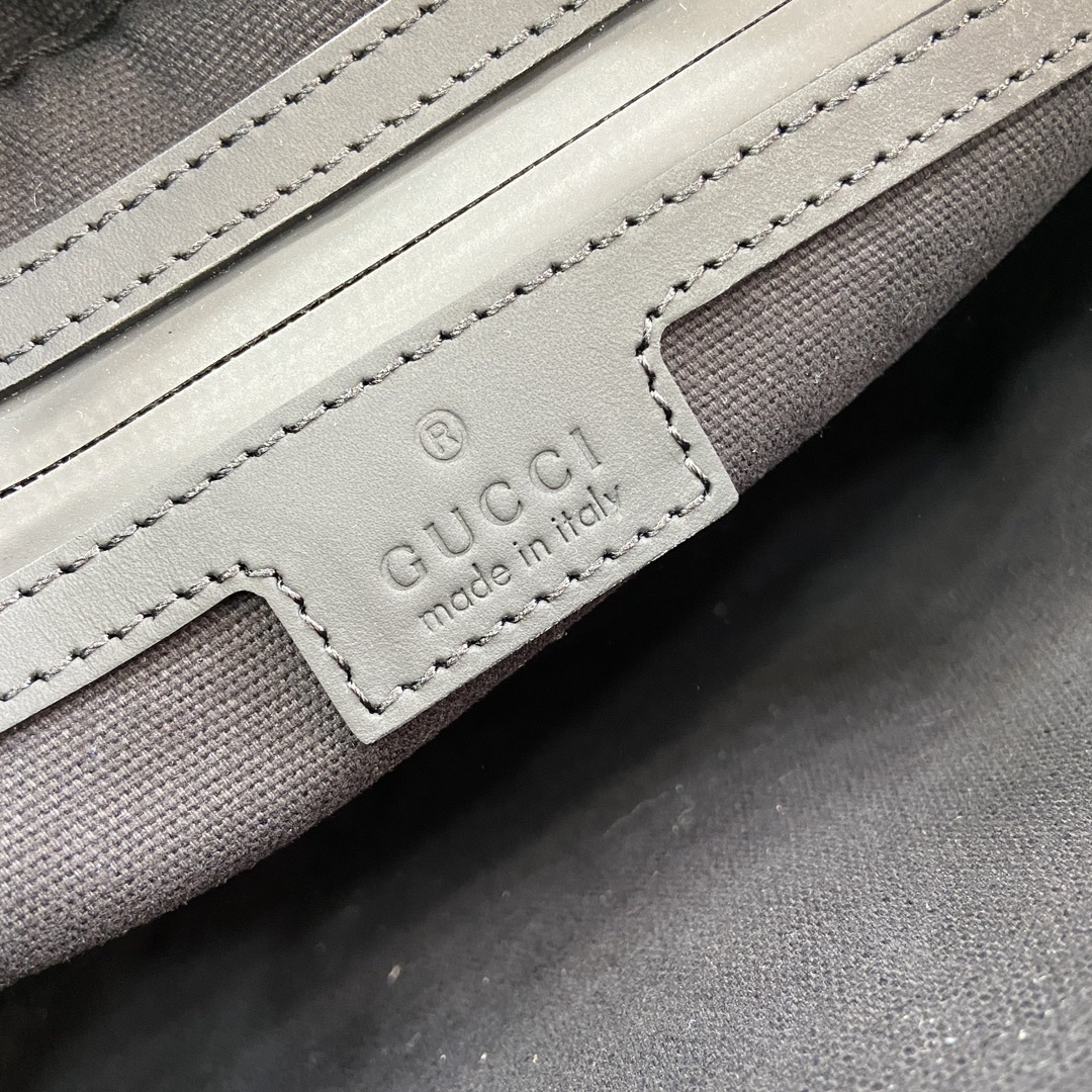 Gucci Crossbody Bags A range of men