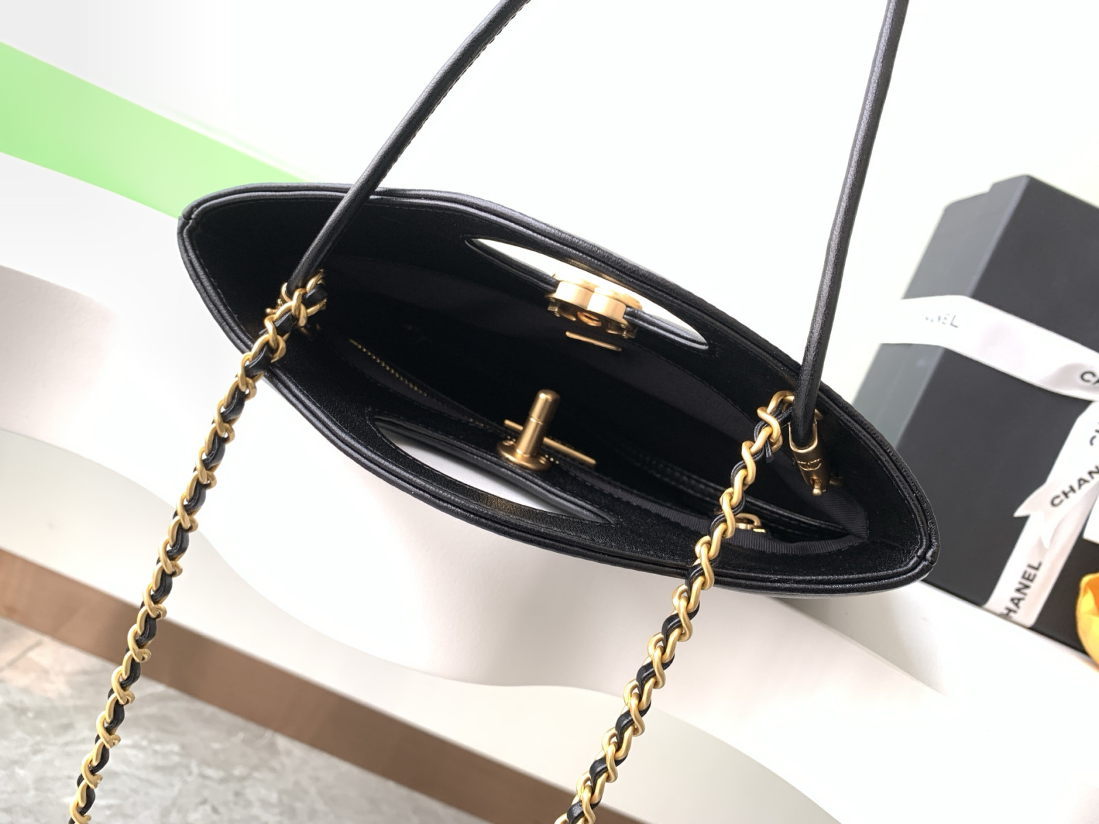 Chanel 25p 31 Bag