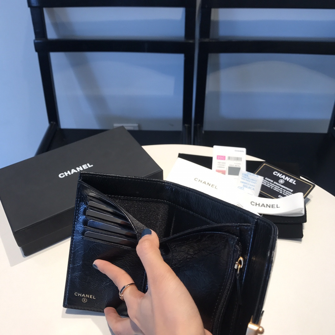 Chanle Flap Wallet