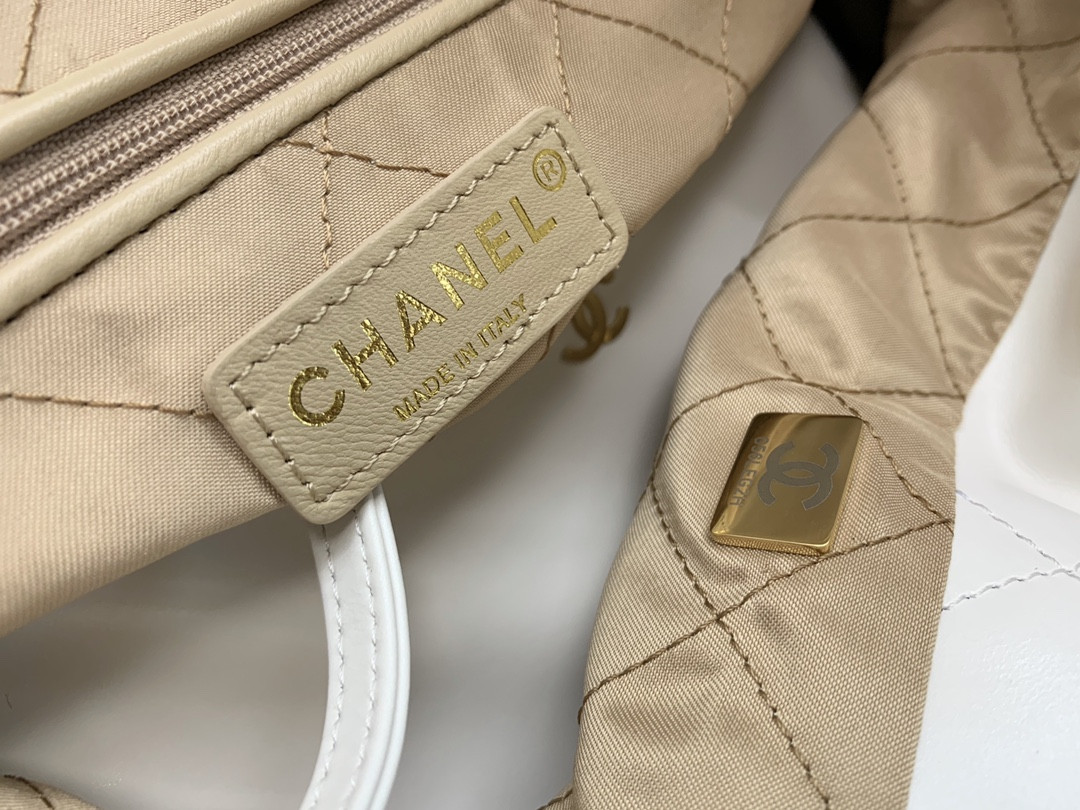 Chanle 22 Backpack