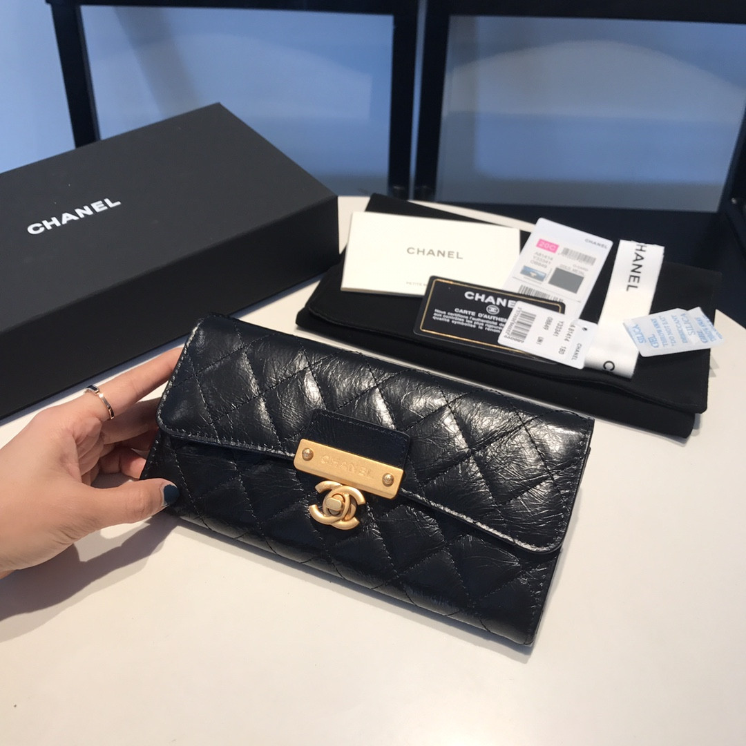 Chanle Flap Wallet