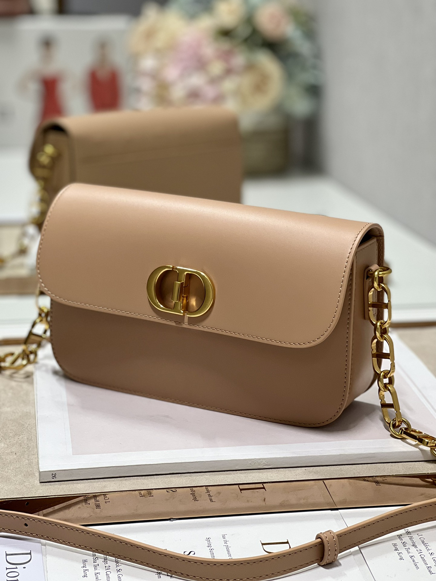 30 Montaigne Bag