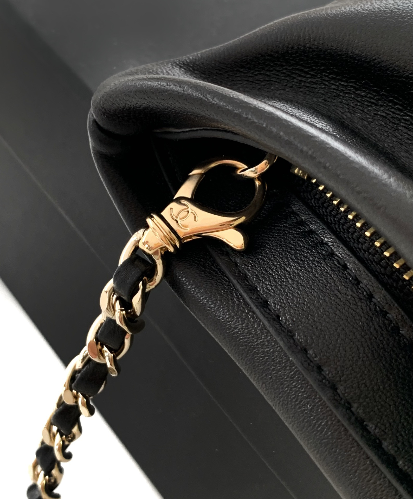 Chanel 25s Handbag