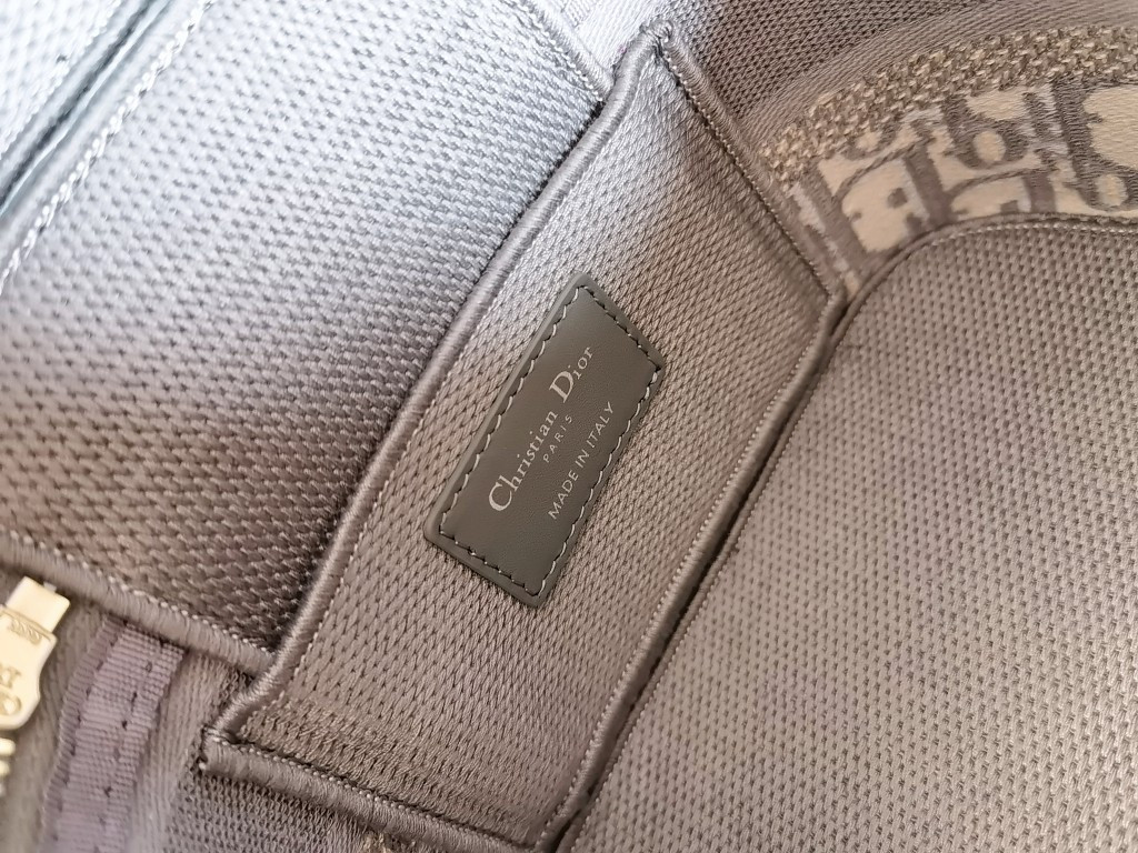 Dior travel Vanity